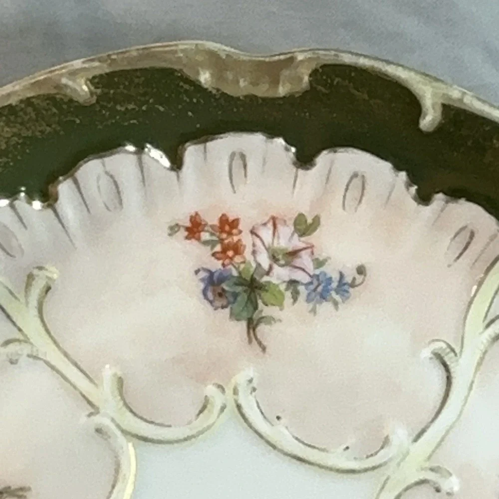 Antique Victorian Handled Cake Plate Pattern 930 Forest Green Stipple Gilt 10.5